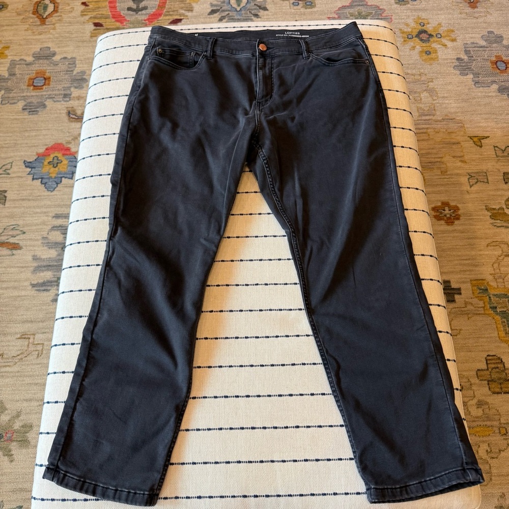 Classic Black Men's Straight Jeans